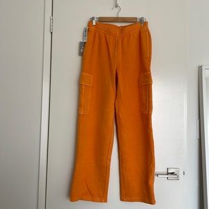 [NWT] 🧡ARITZIA🧡 MEGA CARGO SWEATPANTS